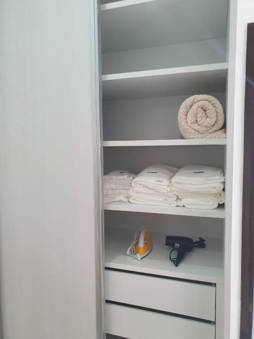 Hermoso Departamento Con Piscina Y Estacionamiento Asuncion Ngoại thất bức ảnh